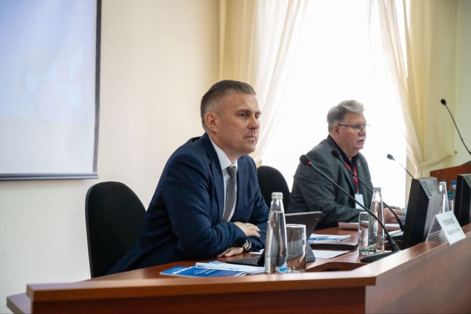Сегодня принял участие в открытии III Всероссийского краеведческого форума в научном центре Сибирского отделения Российской академии наук (СО РАН) Сегодня принял участие в открытии III Всероссийского краеведческого форума в научном центре Сибирского отделения Российской академии наук (СО РАН)