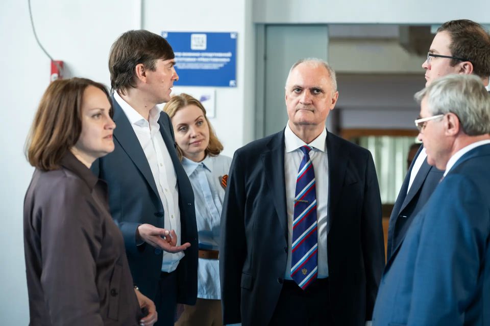 Сергей Кравцов с рабочей поездкой посетил Омскую область Сергей Кравцов с рабочей поездкой посетил Омскую область