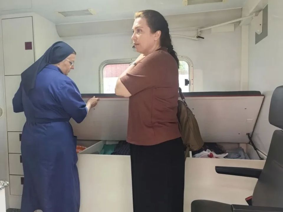 Представители Минтруда посетили католический центр «Каритас» Представители Минтруда посетили католический центр «Каритас»