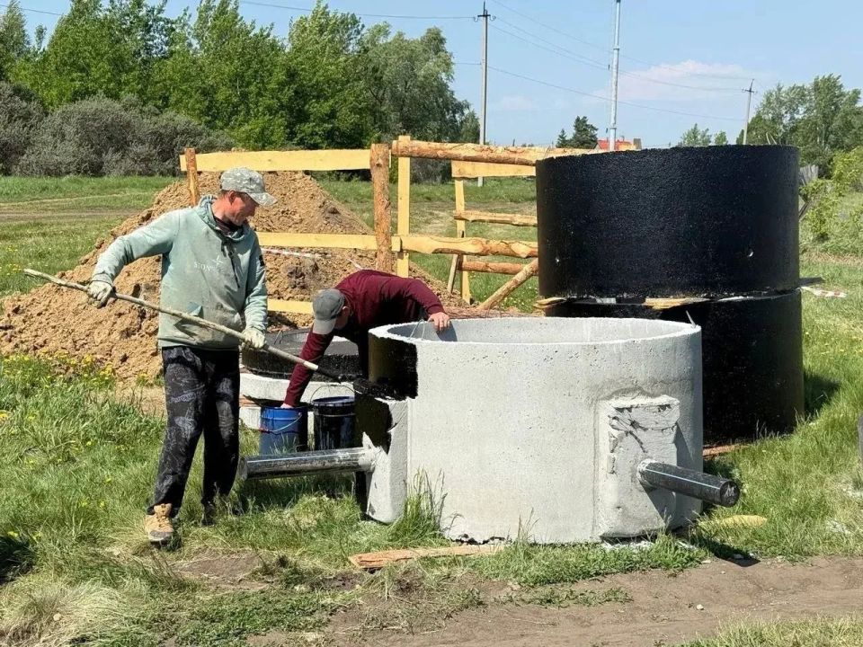 Виталий Хоценко сообщил о строительстве водопровода в селе Новомосковка