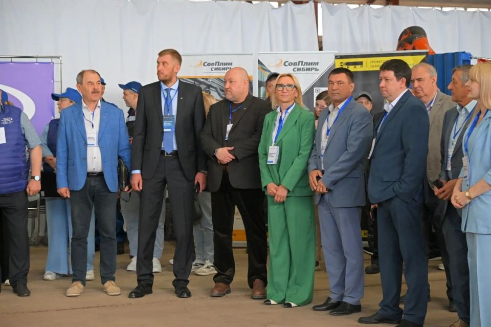 В Омской области назвали лучшего сварщика региона В Омской области назвали лучшего сварщика региона