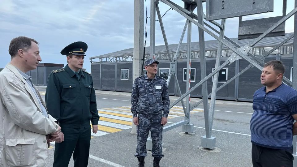 Владимир Ивин находится с рабочим визитом в Омской области Владимир Ивин находится с рабочим визитом в Омской области