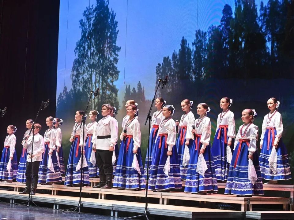 В Омске - Культурной столице России - проходили пятые «Хоровые игры Сибири» В Омске - Культурной столице России - проходили пятые «Хоровые игры Сибири»