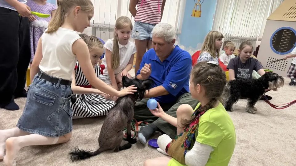 В Омске для детей участников СВО устроили праздник ко Дню защиты детей В Омске для детей участников СВО устроили праздник ко Дню защиты детей