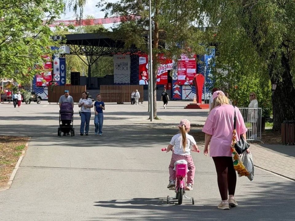 Праздник ко Дню защиты детей с бесплатными угощениями устроят на Зеленом острове (0+)