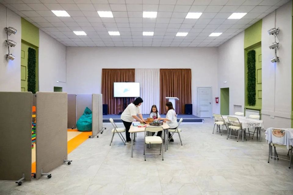 Виталий Хоценко сообщил об открытии первого детского культурно-просветительского центра в Омской области Виталий Хоценко сообщил об открытии первого детского культурно-просветительского центра в Омской области