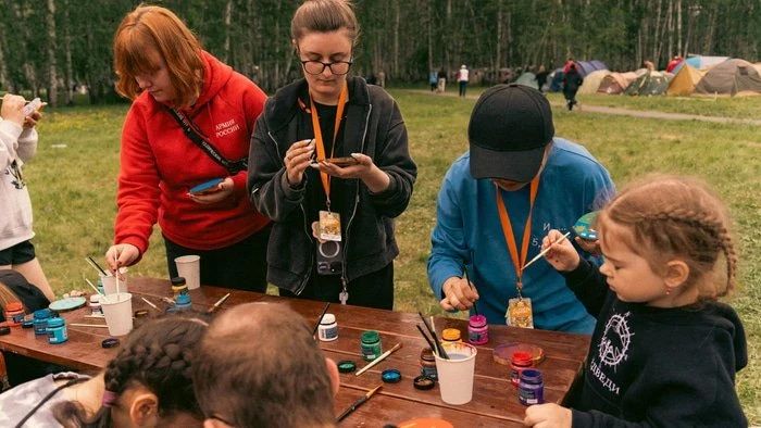 В Омске завершился Молодежный палаточный слет студенческих отрядов В Омске завершился Молодежный палаточный слет студенческих отрядов