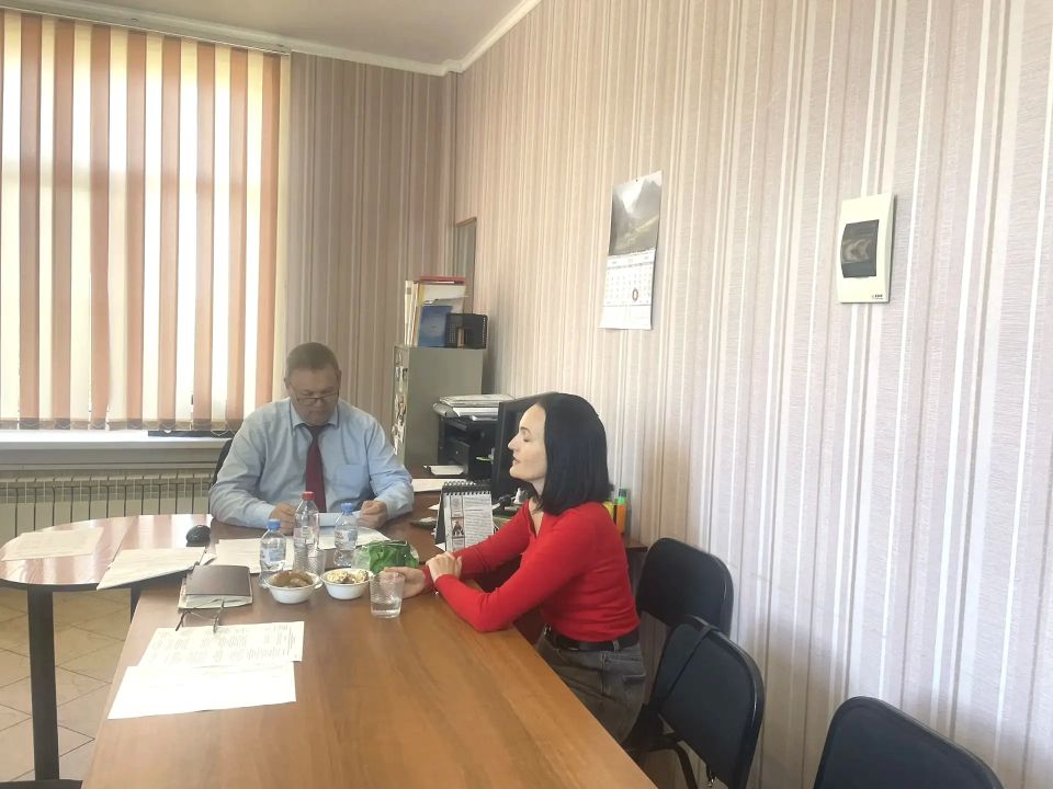 Заместитель Министра труда и социального развития Омской области Олег Проскурин в рамках выезда "Команды президента" провел личный прием граждан