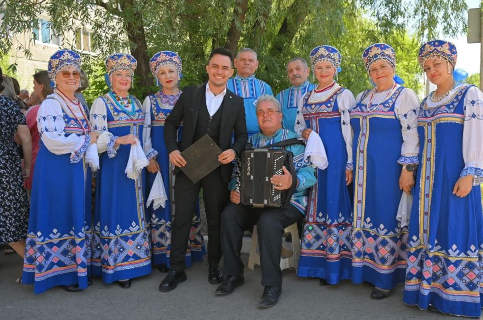 В Омске на базе комплексного центра «Вдохновение» открылся региональный ресурсный центр «Активное долголетие» В Омске на базе комплексного центра «Вдохновение» открылся региональный ресурсный центр «Активное долголетие»