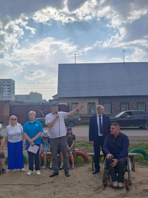 В Порт-Артуре появилась новая воркаут-площадка для детей и подростков В Порт-Артуре появилась новая воркаут-площадка для детей и подростков
