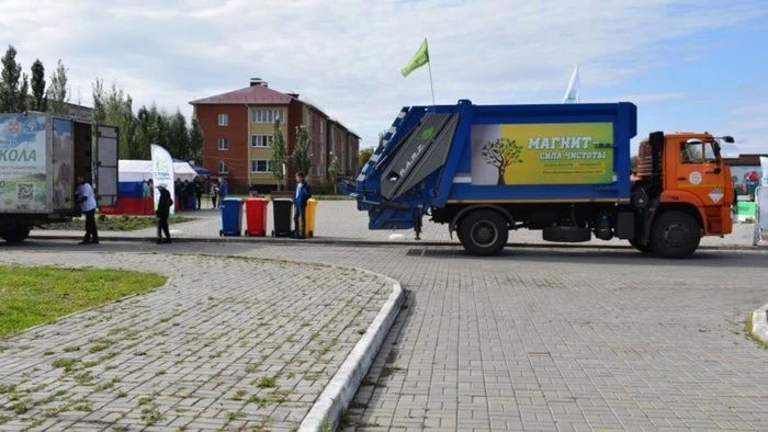 Регоператор «Магнит» призвал омичей не перекрывать подъезды к контейнерным площадкам в праздничные дни