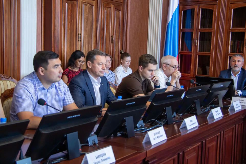 Предлагается регулирование в сфере охраны и обращения зеленых насаждений на территории Омской области Предлагается регулирование в сфере охраны и обращения зеленых насаждений на территории Омской области
