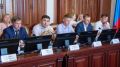 Передачу земли для многодетных и судьбу объектов культурного наследия обсудили в Заксобрании