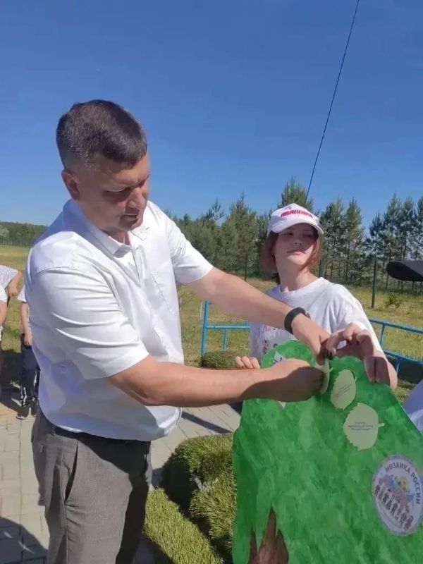 В Полтавском районе открылась первая смена лагеря «Мозаика России» В Полтавском районе открылась первая смена лагеря «Мозаика России»