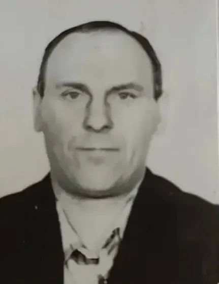 Сотрудники полиции устанавливают местонахождение 67-летнего Кулакова Бориса Анатольевича