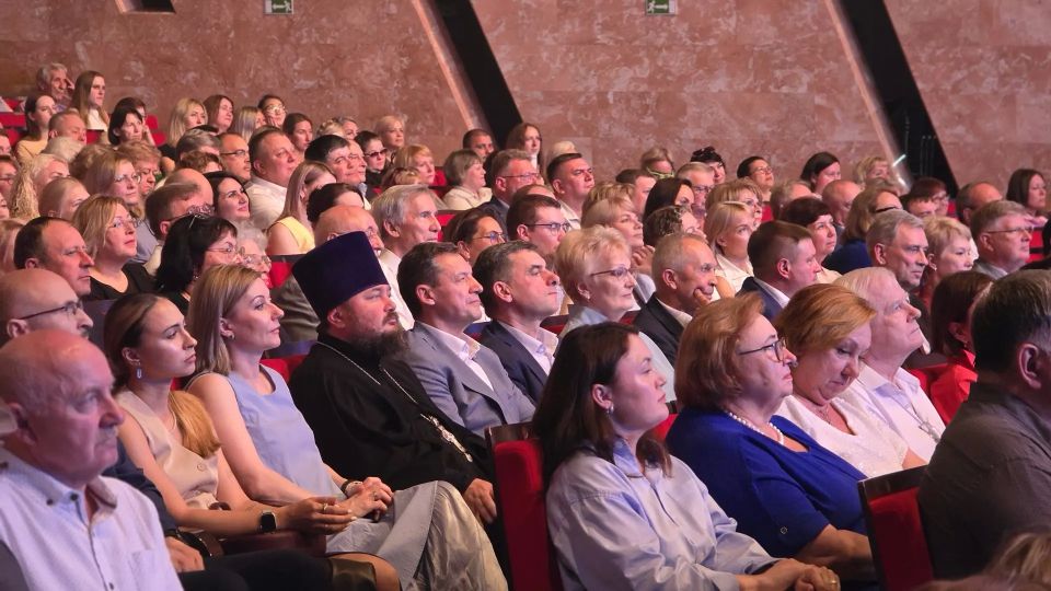 В Омске чествуют медицинских работников В Омске чествуют медицинских работников