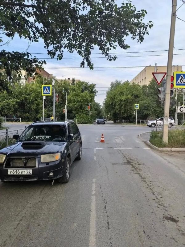 В Омске произошла авария с юным велосипедистом