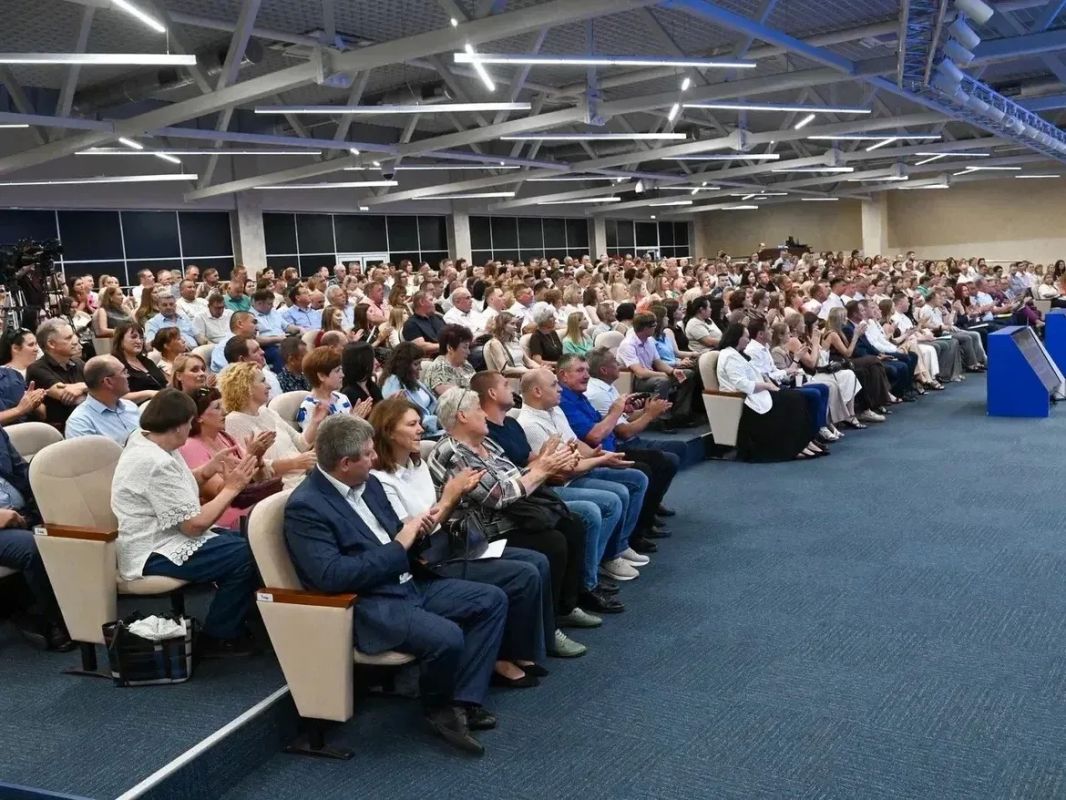 Начальник управления по надзору за исполнением федерального законодательства прокуратуры Омской области Артур Ахмалетдинов принял участие в региональном форуме «Управдом» Начальник управления по надзору за исполнением федерального законодательства прокуратуры Омской области Артур Ахмалетдинов принял участие в региональном форуме «Управдом»