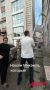 Совсем кроха! Журналисты «АиФОмск» спасли птенца, выпавшего из гнезда