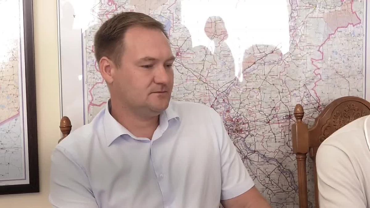 Во время работ на тепловых сетях, особое внимание специалисты ресурсоснабжающих организаций уделяют ограждениям мест, где проводится ремонт