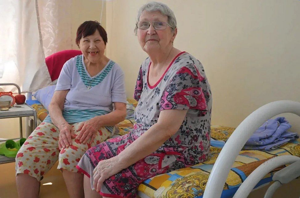 Ирина Варнавская с рабочим визитом посетила Нежинский геронтологический центр в микрорайоне Порт-Артур Ирина Варнавская с рабочим визитом посетила Нежинский геронтологический центр в микрорайоне Порт-Артур
