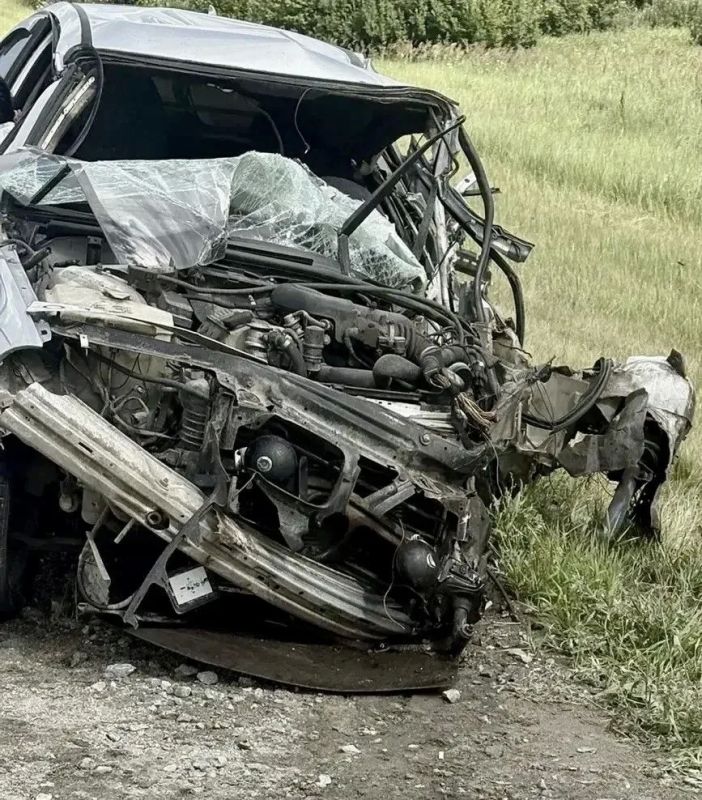 В Омской области водитель BMW погиб при столкновении с фурой В Омской области водитель BMW погиб при столкновении с фурой