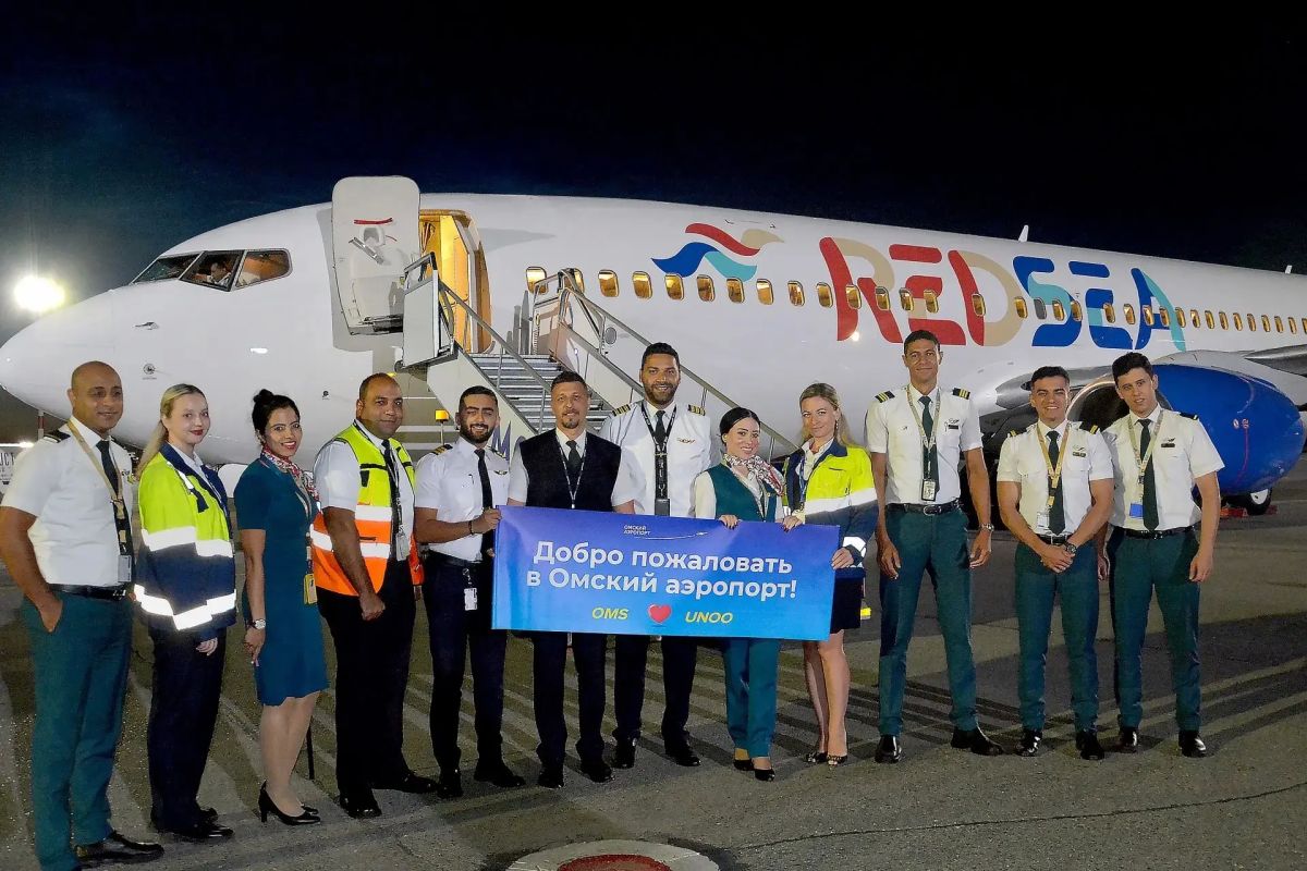 Из Шарм-эль-Шейха на днях прибыл в омский аэропорт Boeing 737-800 Из Шарм-эль-Шейха на днях прибыл в омский аэропорт Boeing 737-800