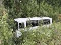 Автобус с пассажирами улетел в кювет на трассе в Омской области