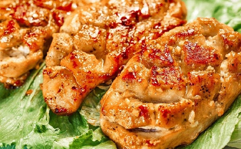 Секреты идеальной жареной куриной грудки: как добиться сочности и насыщенного вкуса