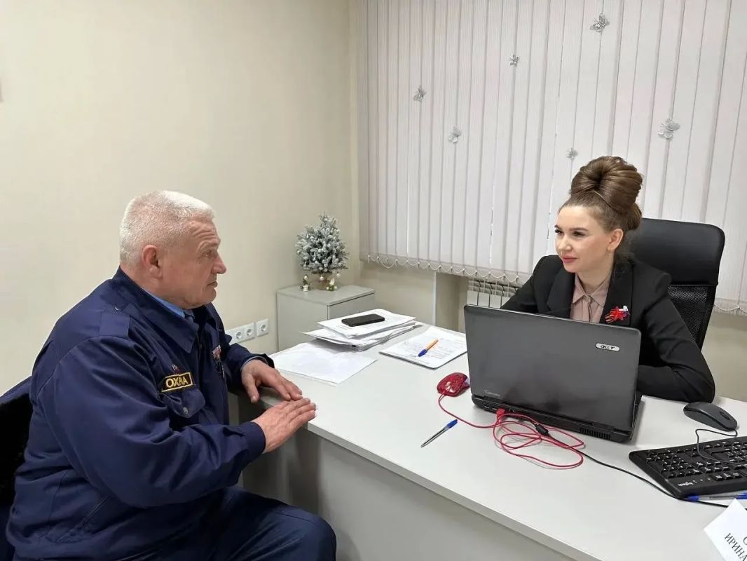 В Омске ветераны СВО и их семьи могут бесплатно получить квалифицированную юридическую помощь в филиале фонда «Защитники Отечества» В Омске ветераны СВО и их семьи могут бесплатно получить квалифицированную юридическую помощь в филиале фонда «Защитники Отечества»