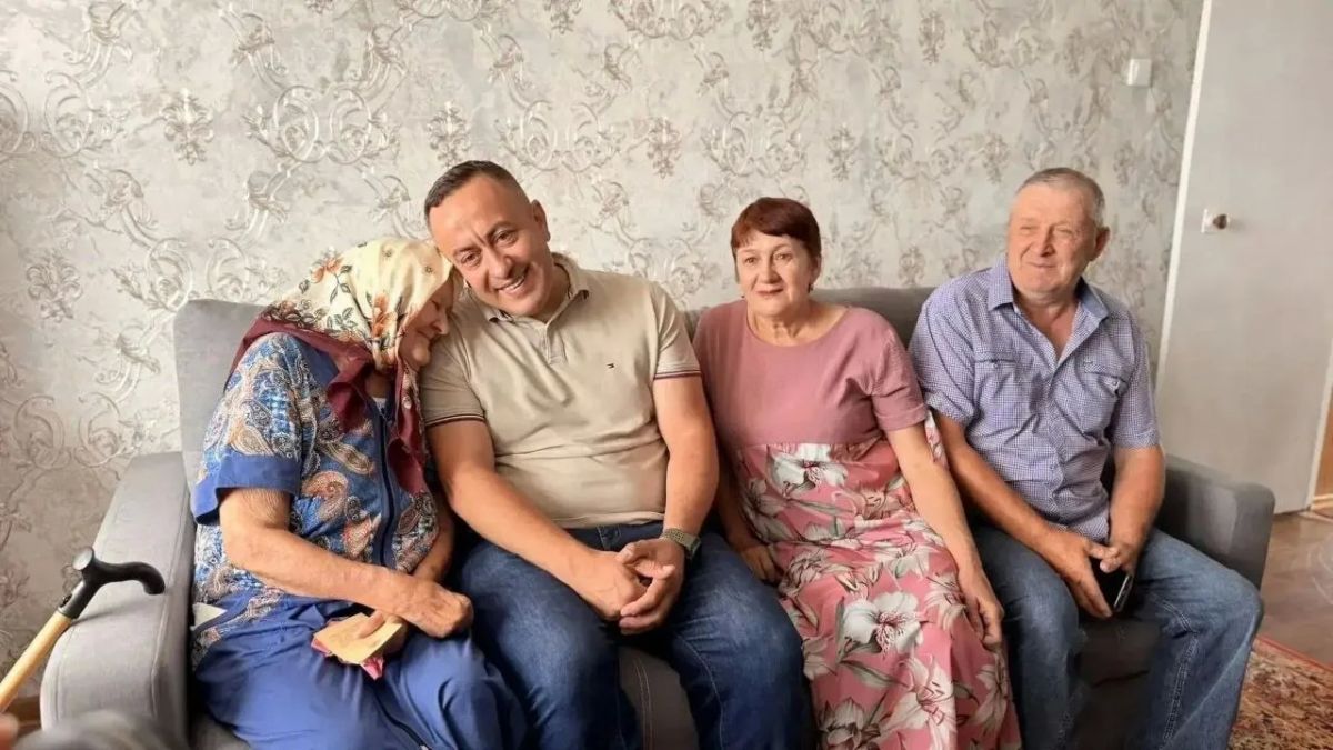 В селе Сергеевка Оконешниковского района 90-летний юбилей отмечает Нина Михайловна Потапова В селе Сергеевка Оконешниковского района 90-летний юбилей отмечает Нина Михайловна Потапова