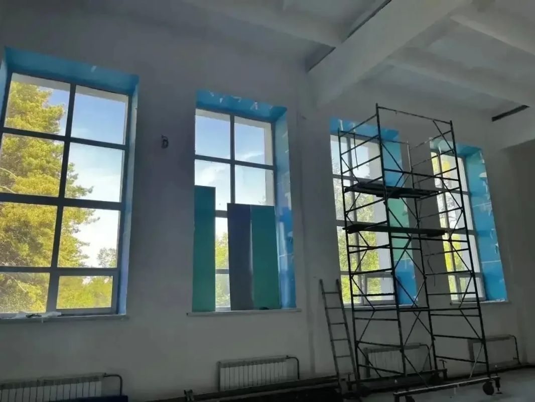 В Омской области масштабно обновляют школы, детсады и колледжи В Омской области масштабно обновляют школы, детсады и колледжи