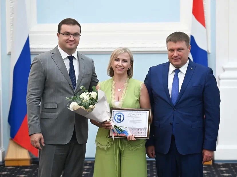 Заведующая кардиологическим отделением Клинического кардиологического диспансера Анна Михайлова стала призером областного этапа Всероссийского конкурса врачей Заведующая кардиологическим отделением Клинического кардиологического диспансера Анна Михайлова стала призером областного этапа Всероссийского конкурса врачей