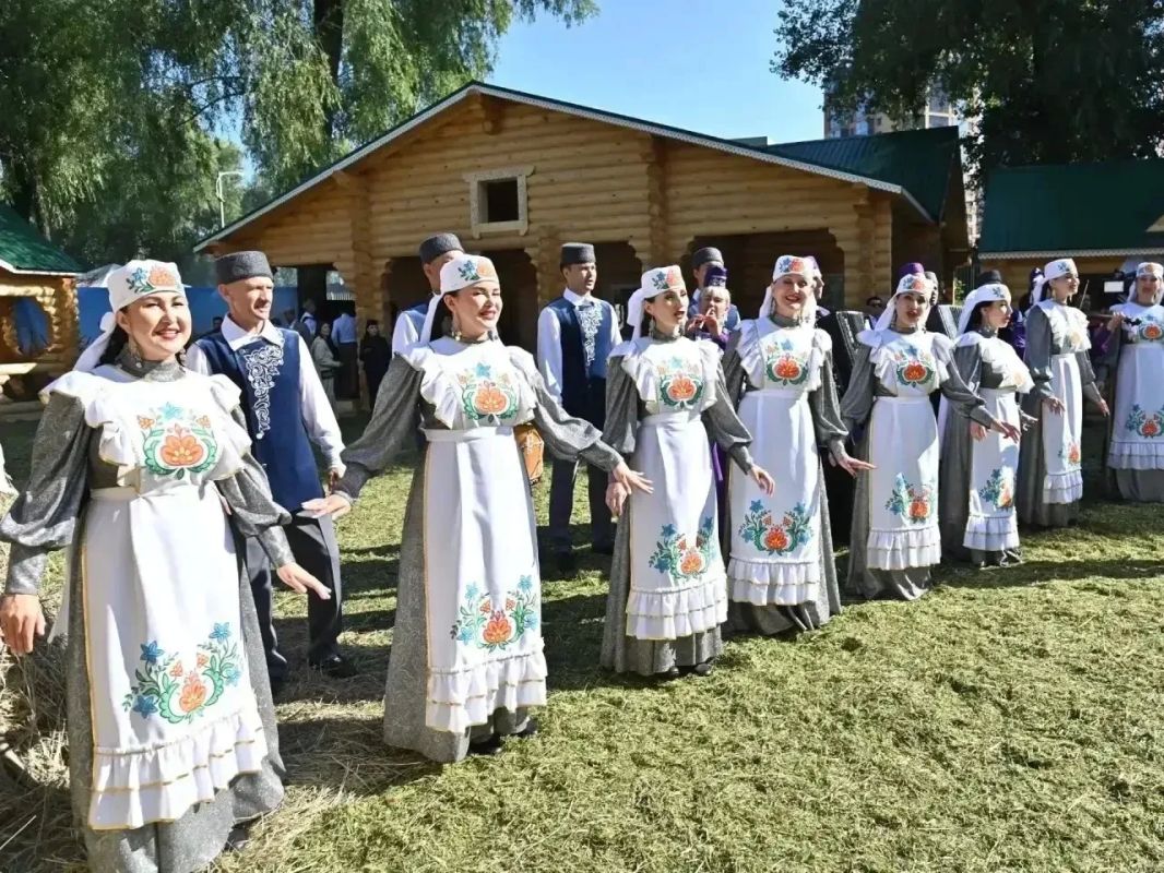 В Омске проходит 26-й Федеральный Сабантуй! В Омске проходит 26-й Федеральный Сабантуй!