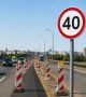 Уважаемые водители!. На участке дороги от Ленинградского моста до пересечения с улицами Енисейская и Суворова, в связи с проведением дорожных работ введены временные ограничения скорости движения