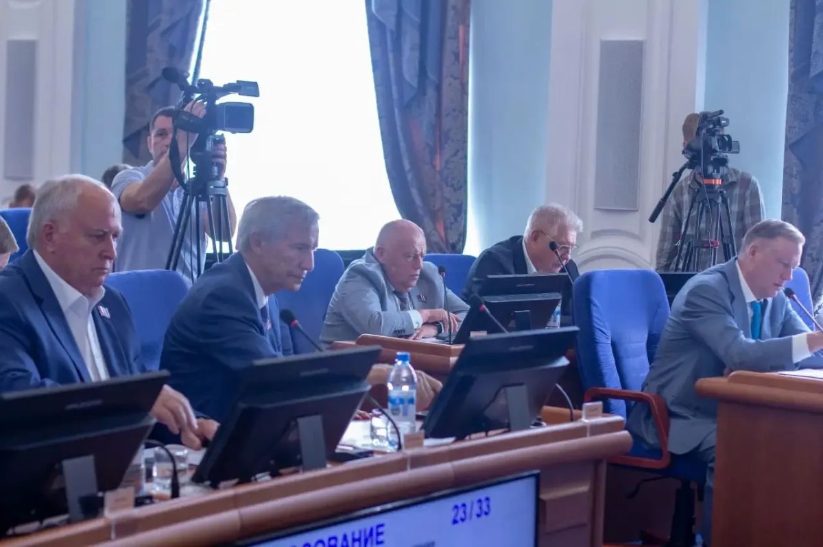 В Омской области принят закон об охране и обращении зеленых насаждений на территории региона В Омской области принят закон об охране и обращении зеленых насаждений на территории региона