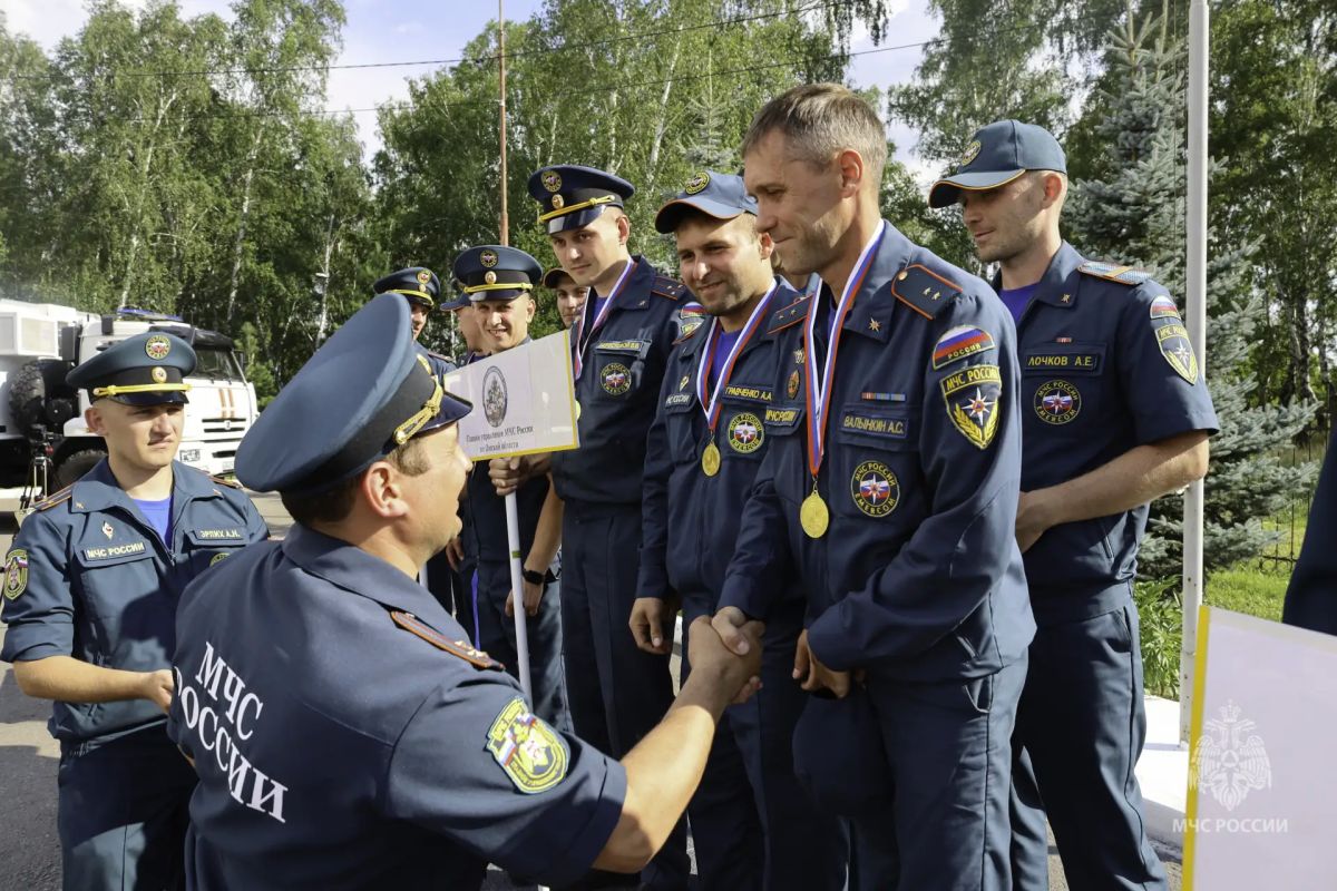В Специализированной пожарно-спасательной части прошла торжественная церемония закрытия смотра-конкурса В Специализированной пожарно-спасательной части прошла торжественная церемония закрытия смотра-конкурса