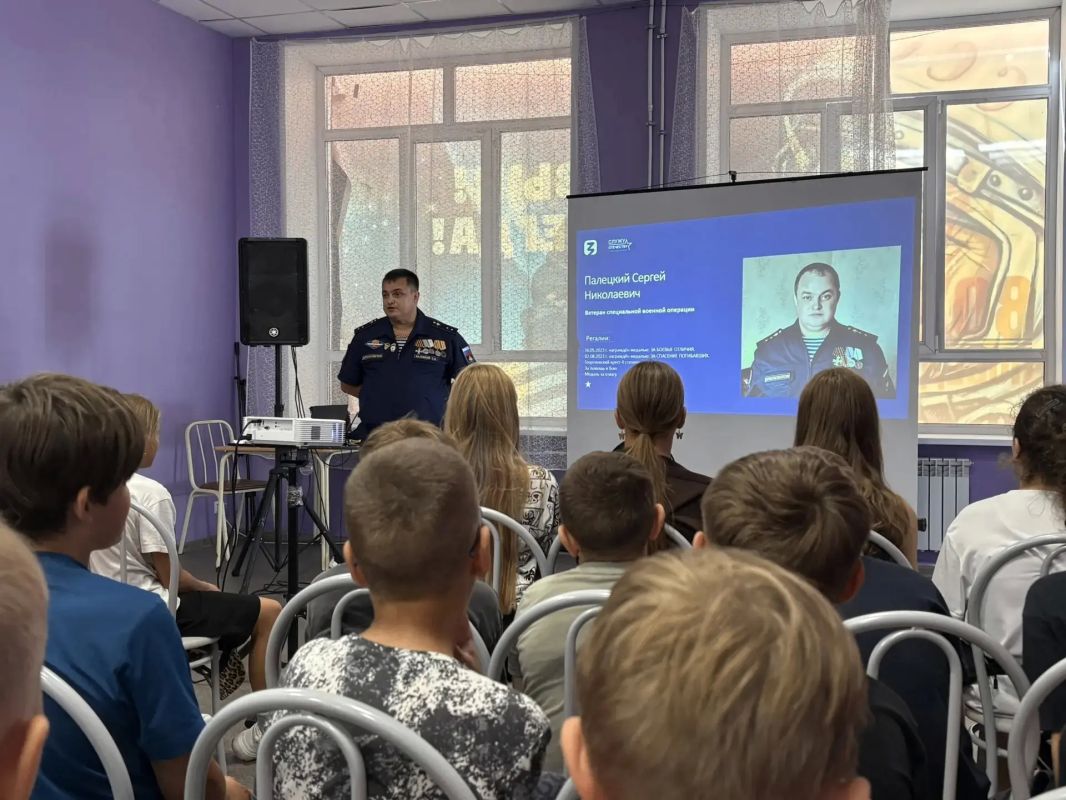 «Самое лучшее воспитание — это личный пример»: Омская область присоединилась к акции «Служу Отечеству» «Самое лучшее воспитание — это личный пример»: Омская область присоединилась к акции «Служу Отечеству»