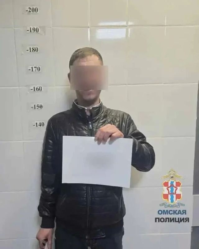 Сотрудники полиции задержали подозреваемого в грабеже, совершенном в ходе застолья в Советском округе