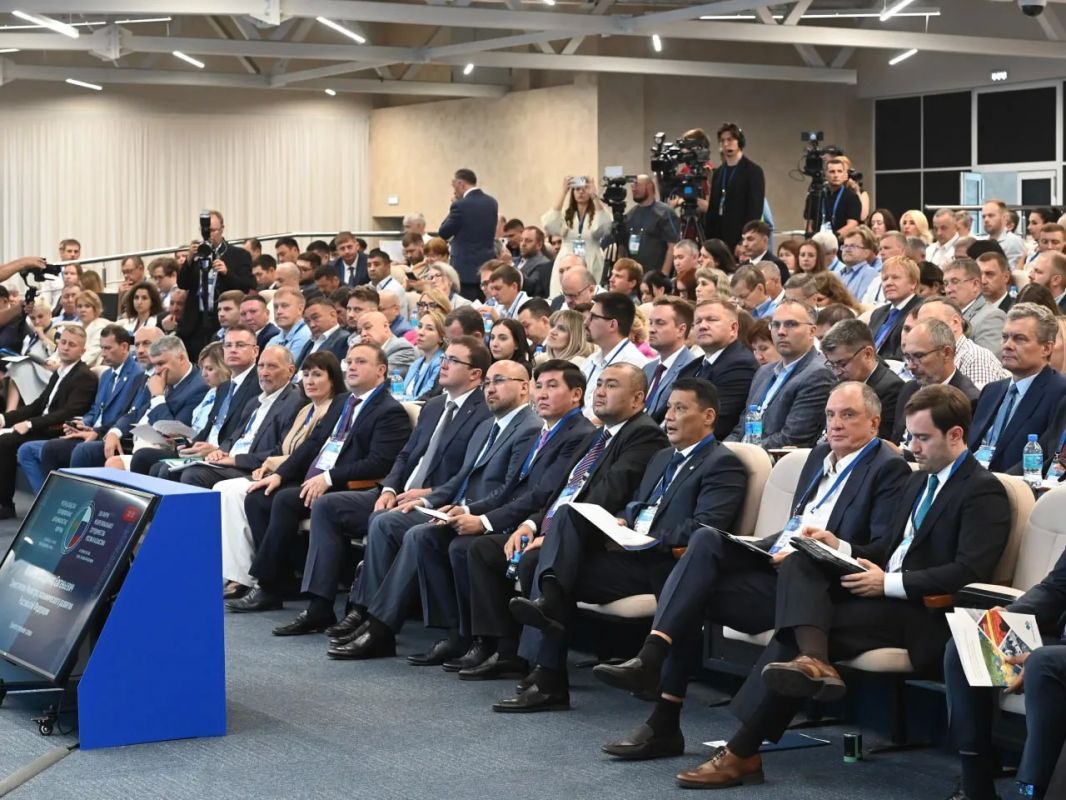 Омск задает темп: как Россия и Казахстан строят экономику будущего Омск задает темп: как Россия и Казахстан строят экономику будущего