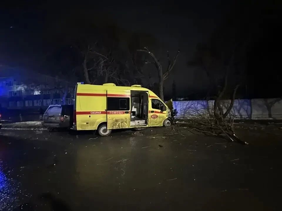 Скорая без сирены насмерть сбила пенсионерку при обгоне в Омске