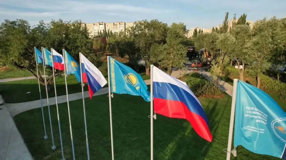 Виталий Хоценко: Так сейчас выглядит сквер около возрожденного СКК имени Виктора Блинова Виталий Хоценко: Так сейчас выглядит сквер около возрожденного СКК имени Виктора Блинова