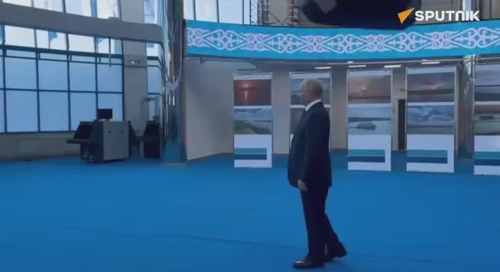 Путин встретил Токаева в Омске