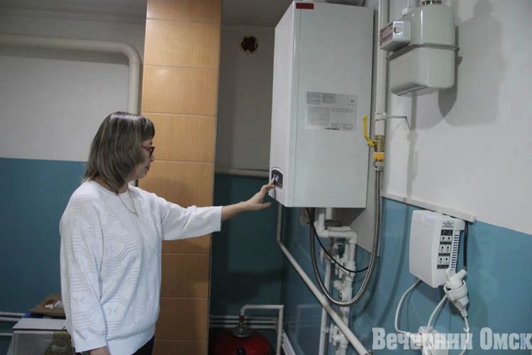 По решению Виталия Хоценко на модернизацию объектов теплоснабжения в районах направлено дополнительно 22,7 млн рублей