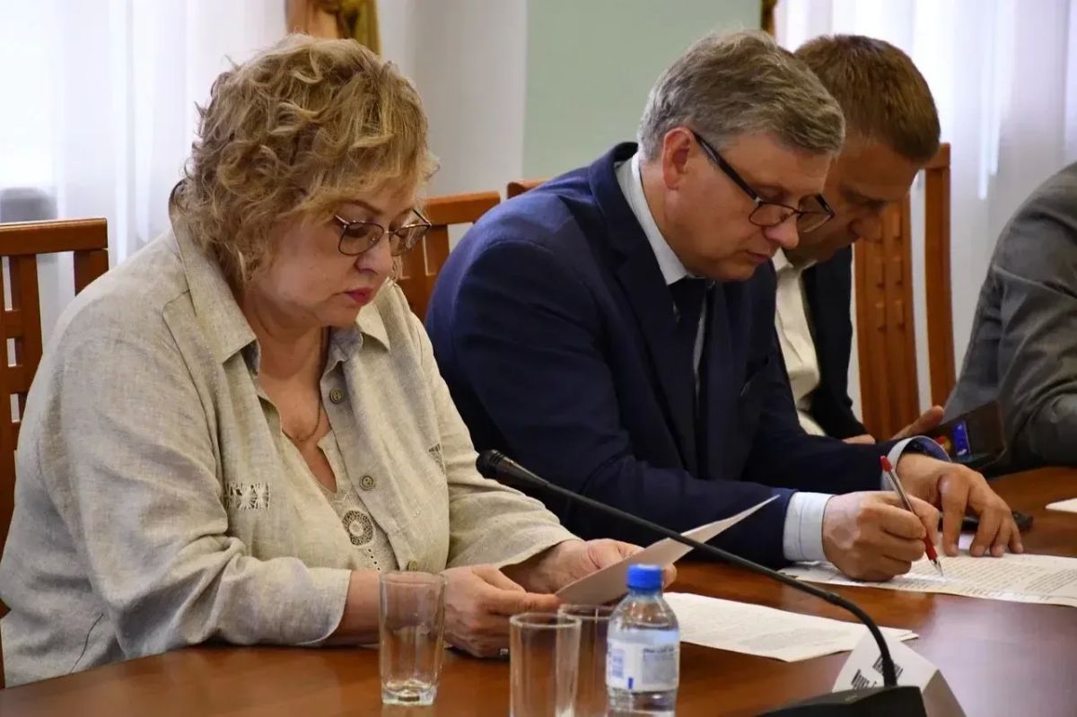 Сегодня под руководством заместителя Председателя Правительства Омской области Ивана Андреевича Колесника провели заседание Попечительского совета нашего регионального центра «Сириус 55» Сегодня под руководством заместителя Председателя Правительства Омской области Ивана Андреевича Колесника провели заседание Попечительского совета нашего регионального центра «Сириус 55»
