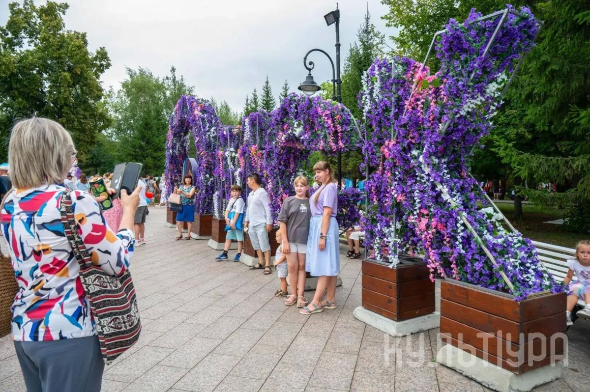 Омичи и гости региона встретили День Омской области и города Омска Омичи и гости региона встретили День Омской области и города Омска