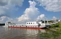 Виталий Хоценко: Омские судостроители спустили на воду буксир и паром
