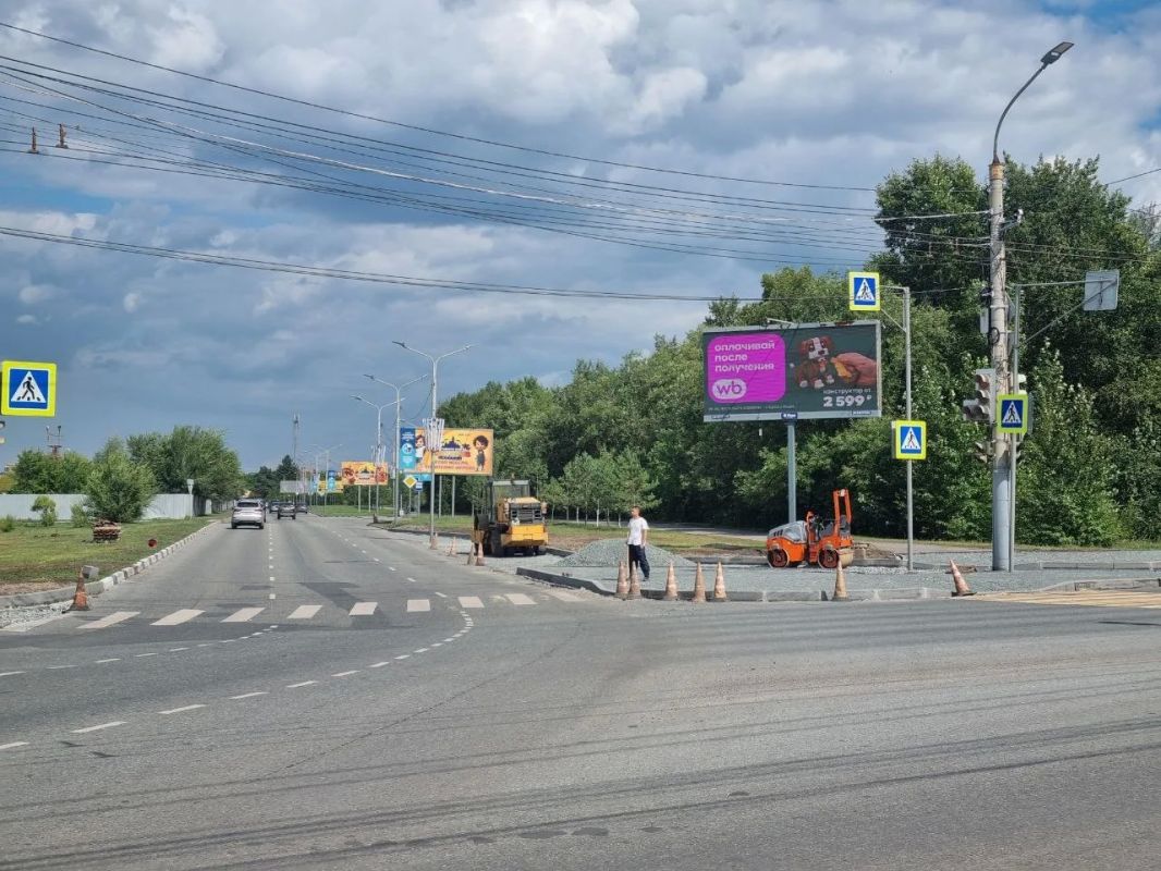 На левобережье Омска в самом разгаре реконструкция перекрестка улиц Конева и 70 лет Октября На левобережье Омска в самом разгаре реконструкция перекрестка улиц Конева и 70 лет Октября
