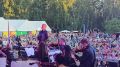 В парке "На Королёва" начался "Музыкальный пикник"
