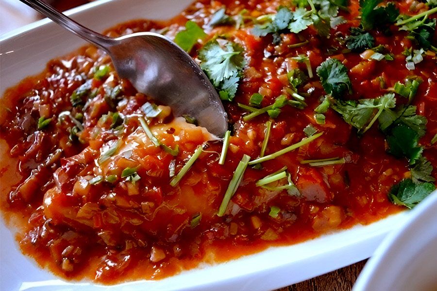Открытие восточных вкусов: рыба на пару с пряным бобовым соусом